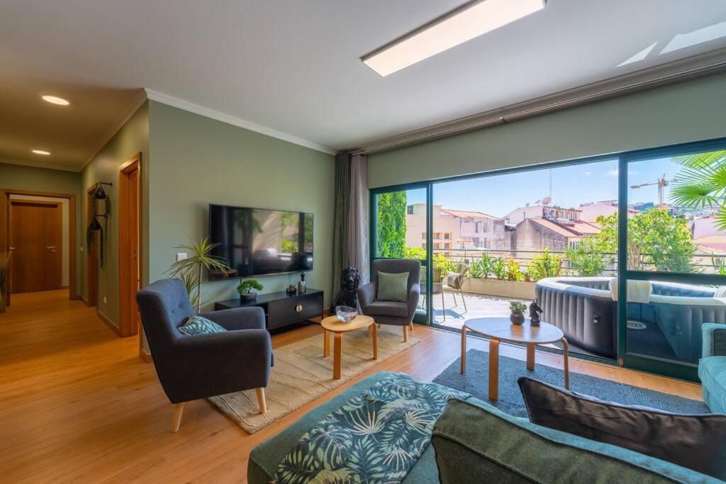 Super Anadia - Olive Apartment Фуншал Екстериор снимка