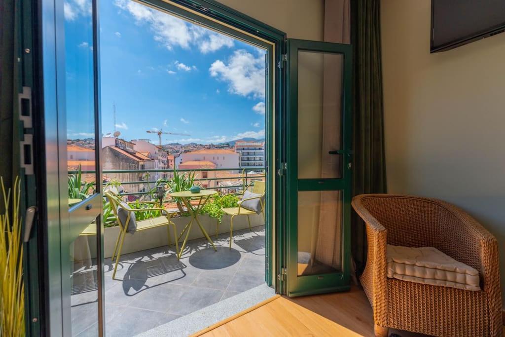 Super Anadia - Olive Apartment Фуншал Екстериор снимка